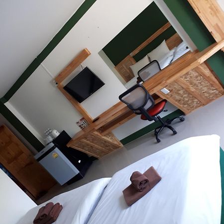 Jumpa Resort Hotel Пхитсанулок Экстерьер фото